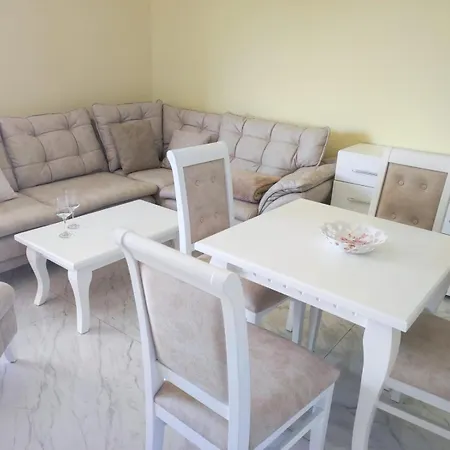 Haus Maximilian Apartment